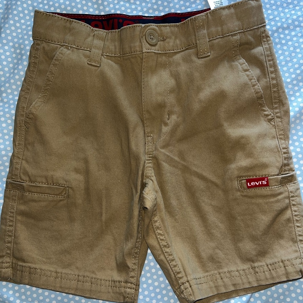 Boy’s size 8 Levi's Brown Cargo Shorts